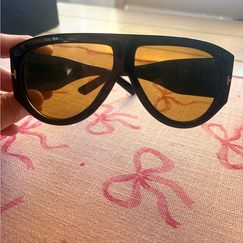 Bundle of Sunglasses